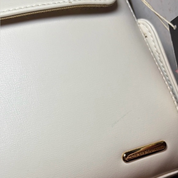 Liz Claiborne White Shoulder Bag - Picture 5 of 6